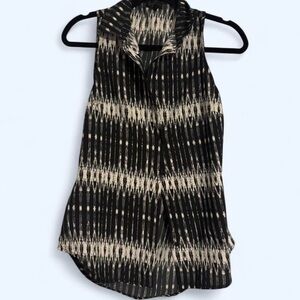 Jessica Simpson Black and Cream Sleeveless Button-Front Tank